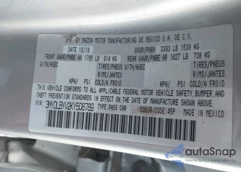 2019 Toyota Yaris Le z USA, uszkodzony, nr VIN 3MYDLBYV2KY508789